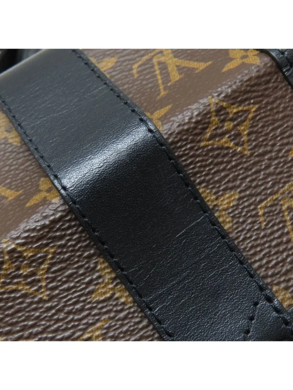 Louis Vuitton Pochette Trunk Vertical Shoulder Bag Monogram Canvas